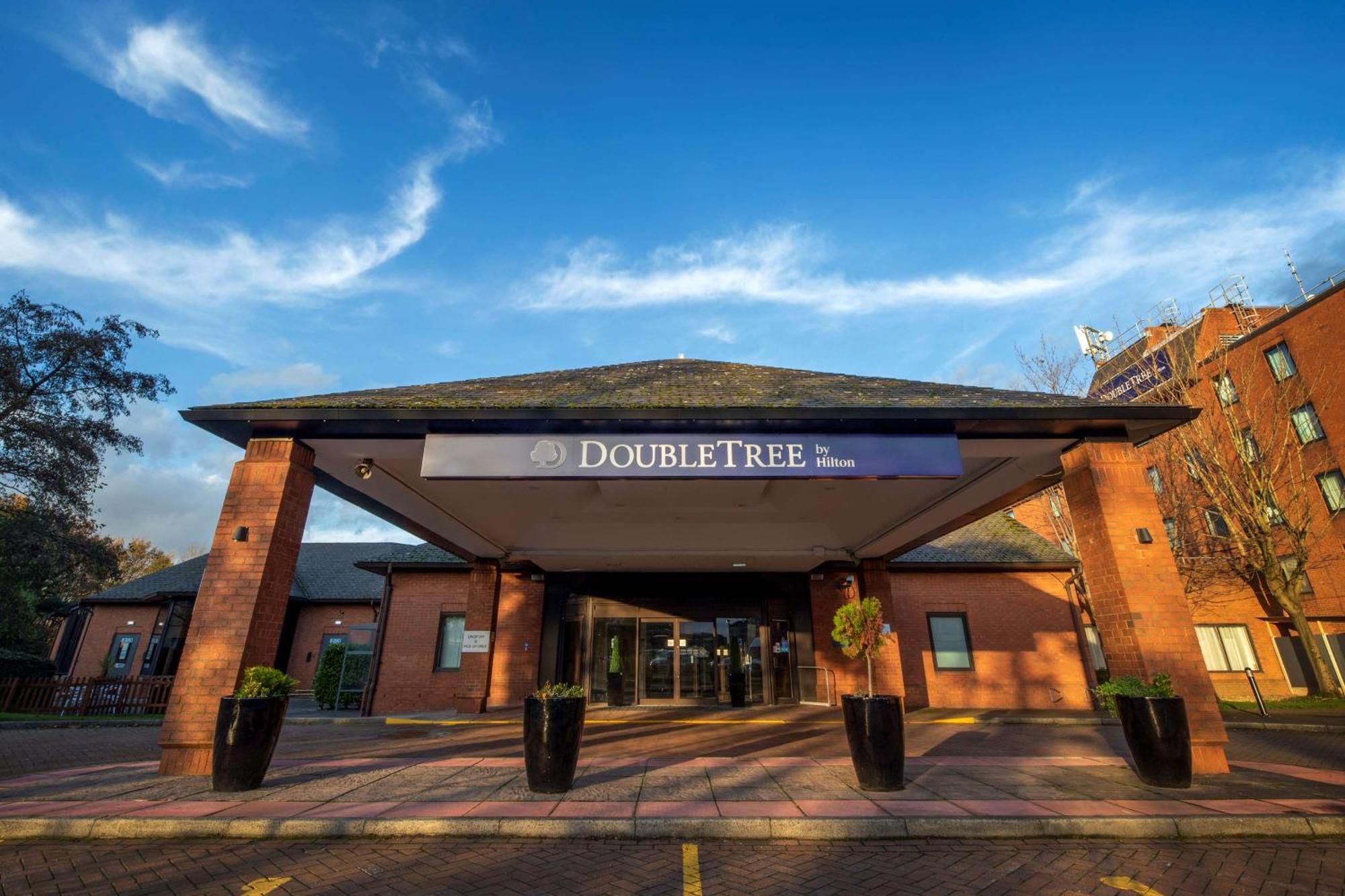 Doubletree By Hilton Manchester Airport Hale  Ngoại thất bức ảnh